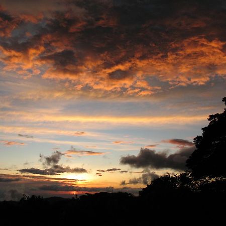 Sunset Hotel Monteverde Exterior foto